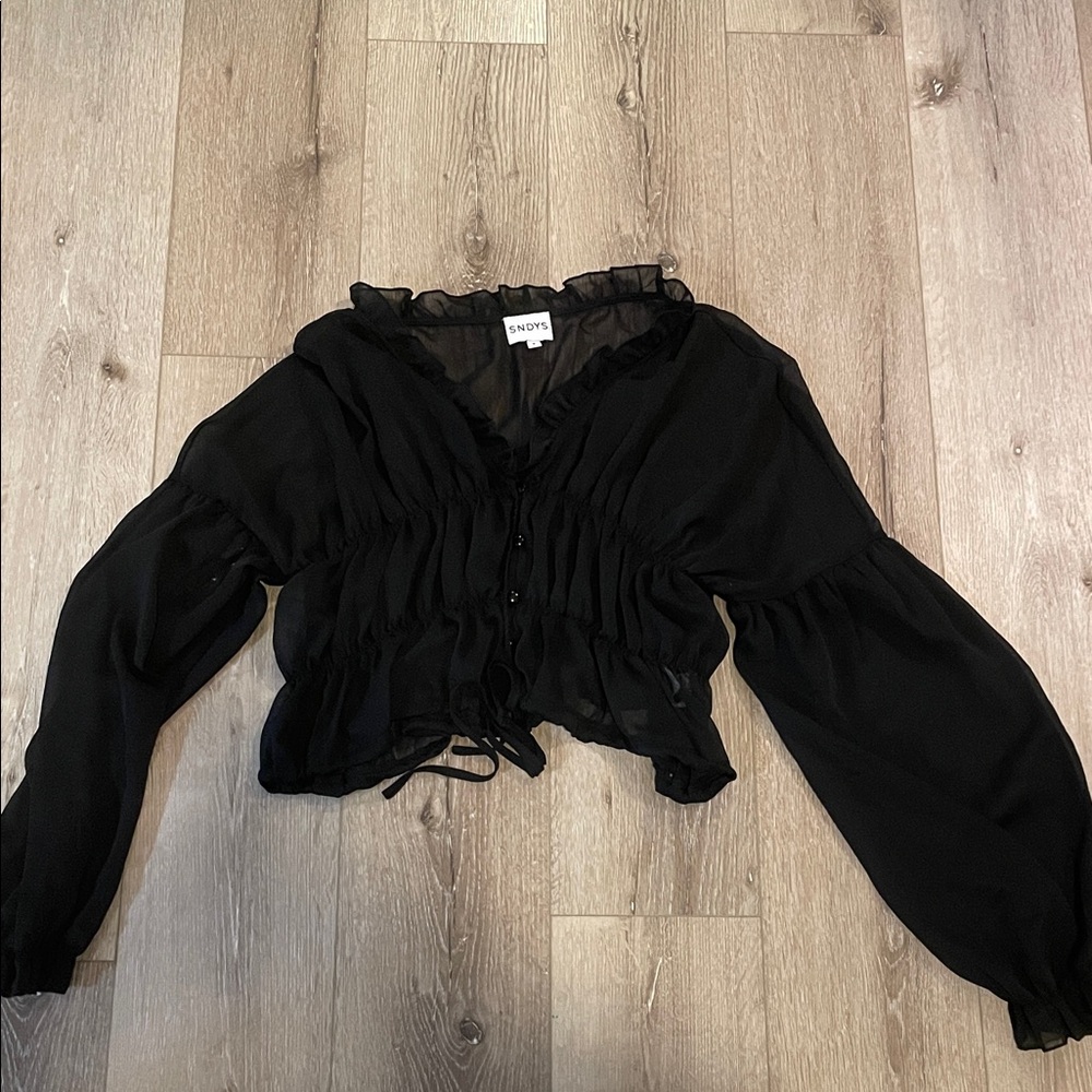 Elegant Cropped Ruffle Blouse with Drawstring Detail